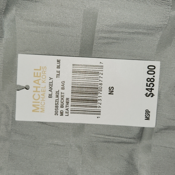 MICHAEL KORS BLAKELY- TEAL BLUE HANDBAG- NWTags. 💙 - Picture 4 of 8